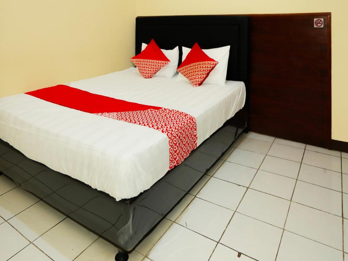 Oyo 93136 Hotel Santo Djaya 2 Bogor Exterior foto