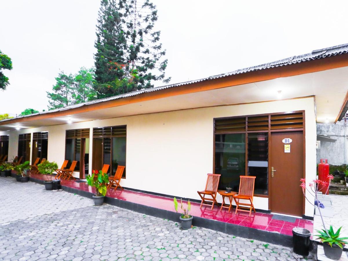 Oyo 93136 Hotel Santo Djaya 2 Bogor Exterior foto