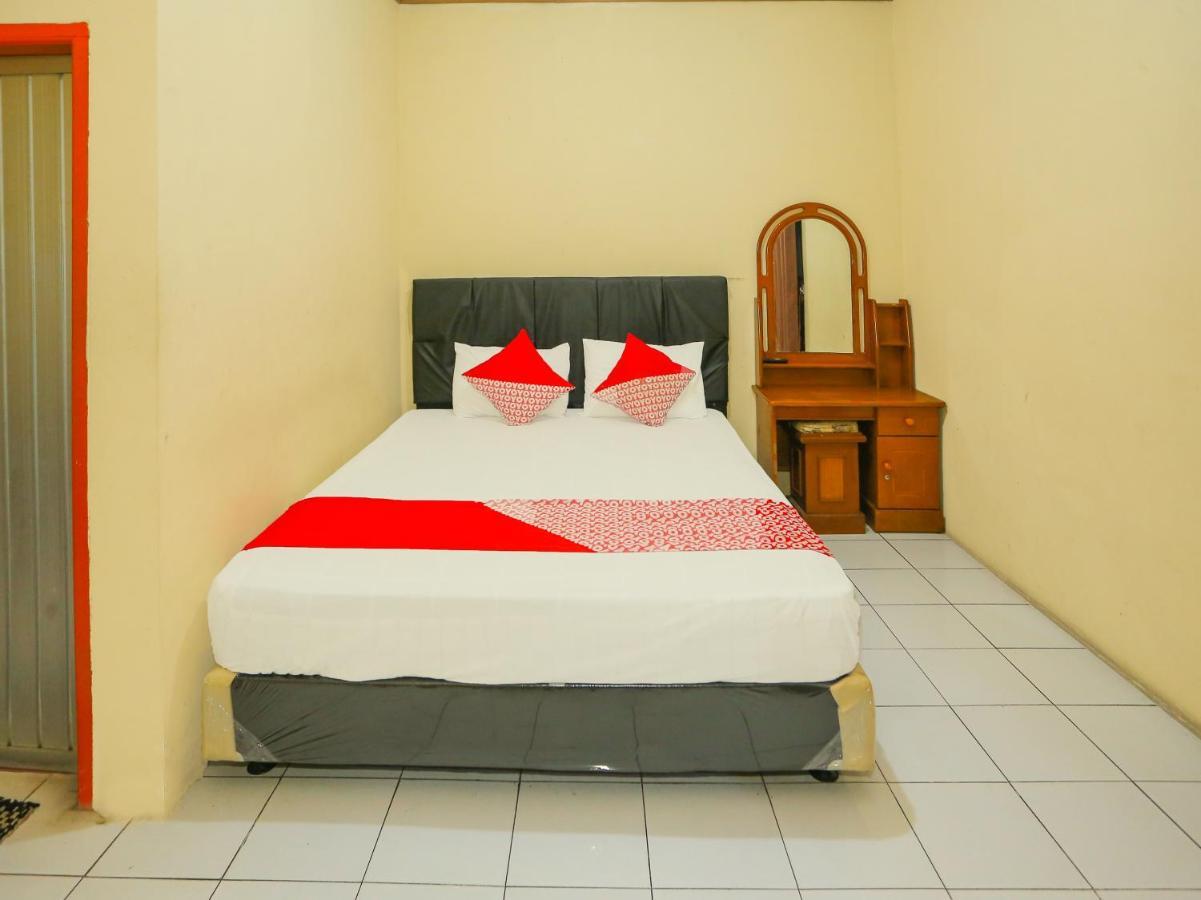 Oyo 93136 Hotel Santo Djaya 2 Bogor Exterior foto